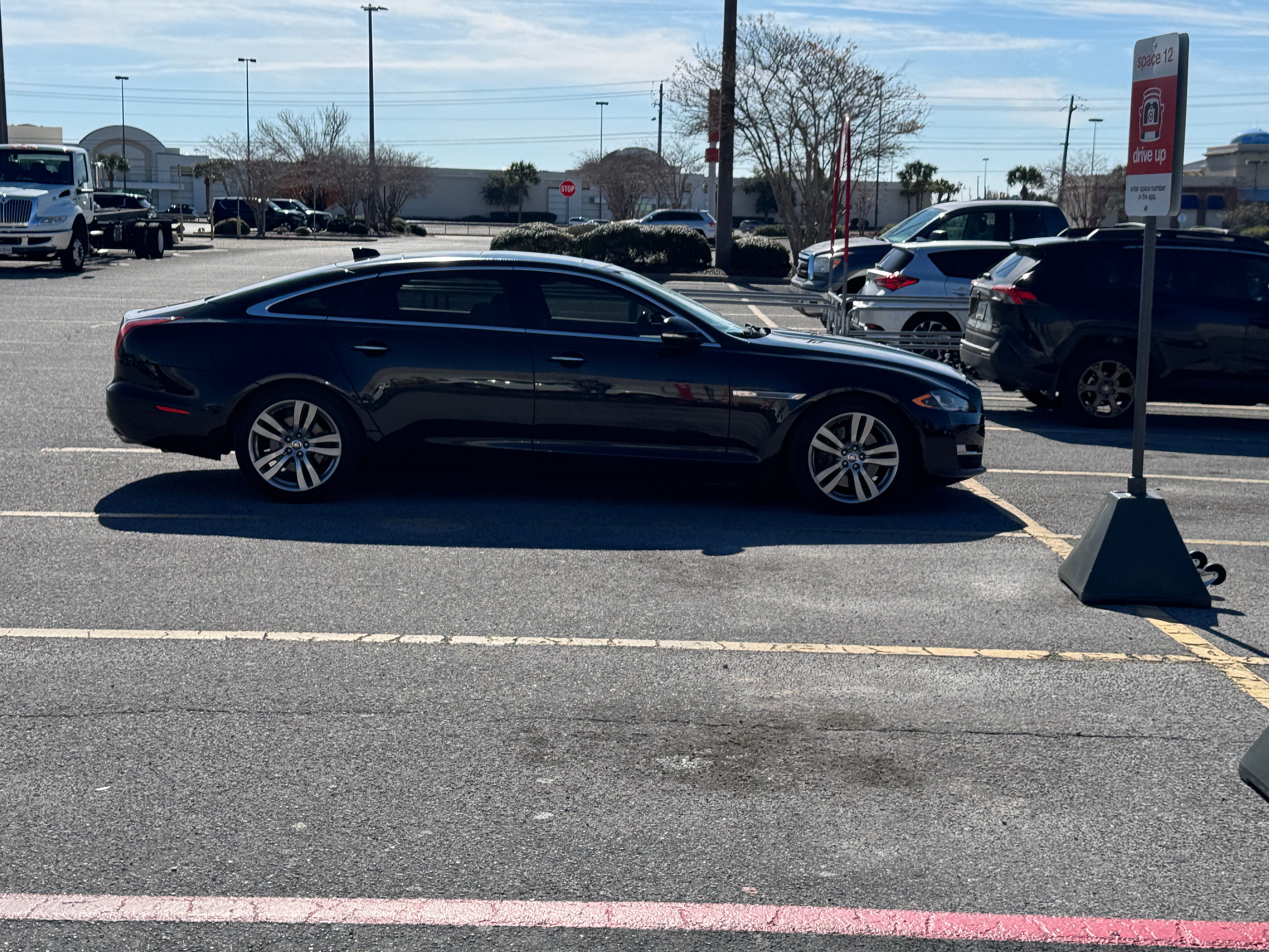 Used 2017 Jaguar XJ L Portfolio AWD/4WD image 11