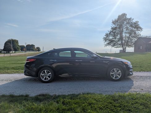 Used 2016 Kia Optima LX image 5