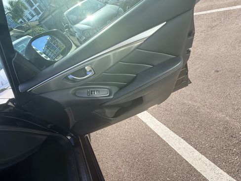 Used 2016 INFINITI Q50 3.0t Premium image 15