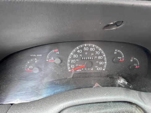 Used 1998 Ford F150 2WD SuperCab image 9