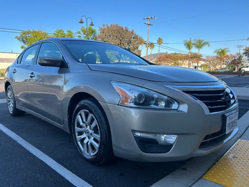 Used 2013 Nissan Altima 2.5 S image 6