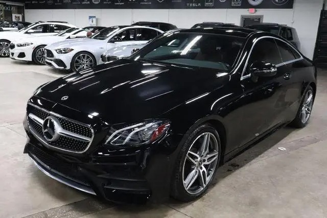 Used 2018 Mercedes-Benz E 400 4MATIC Coupe image 4