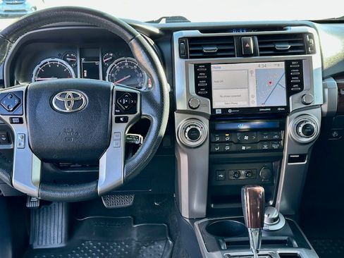 Used 2022 Toyota 4Runner Limited image 9