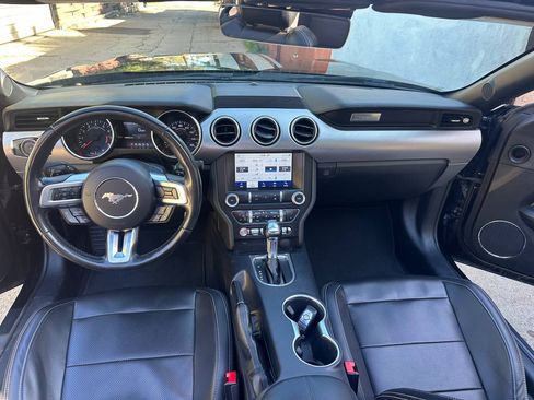 Used 2021 Ford Mustang Premium image 14