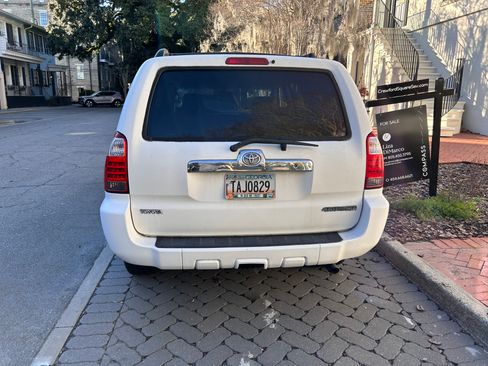 Used 2006 Toyota 4Runner Sport image 10