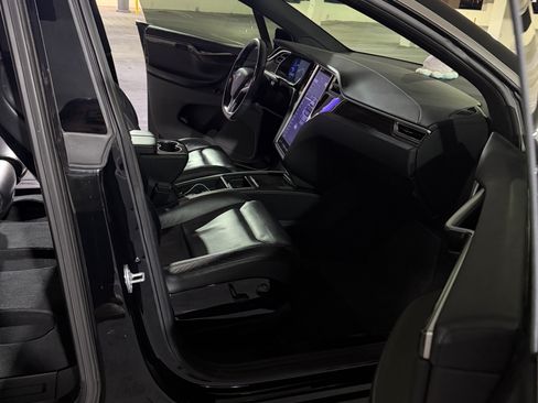 Used 2016 Tesla Model X 75D AWD/4WD image 20