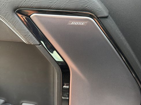 Used 2023 GMC Sierra 1500 AT4X image 11