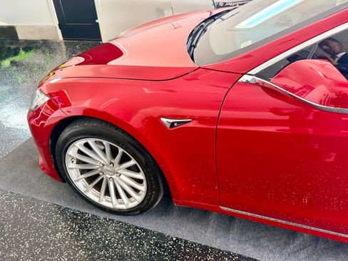 Used 2020 Tesla Model S AWD image 6