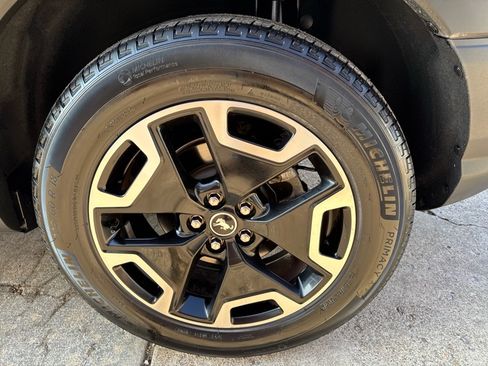 Used 2021 Ford Bronco Sport Outer Banks image 10