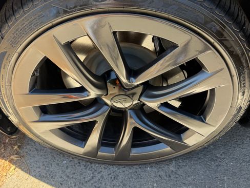 Used 2023 Tesla Model S Standard Range AWD/4WD image 20