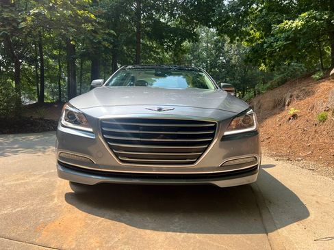 Used 2017 Genesis G80 5.0 Ultimate RWD image 6