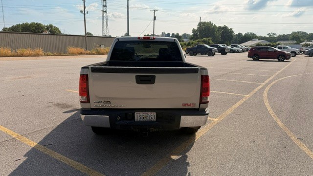 Used 2008 GMC Sierra 1500 SLT AWD/4WD image 4
