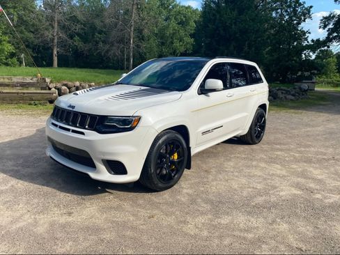 Used 2018 Jeep Grand Cherokee Trackhawk image 6