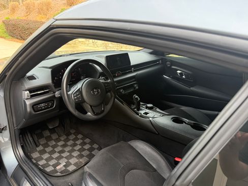 Used 2020 Toyota Supra 3.0 Coupe 2D w/ Navigation & JBL Package image 8