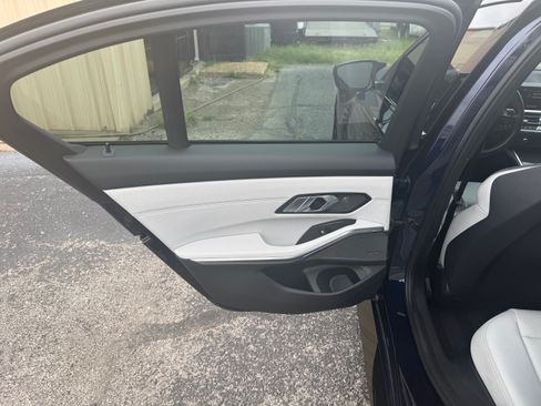 Used 2022 BMW M3 Competition w/ Executive Package image 18