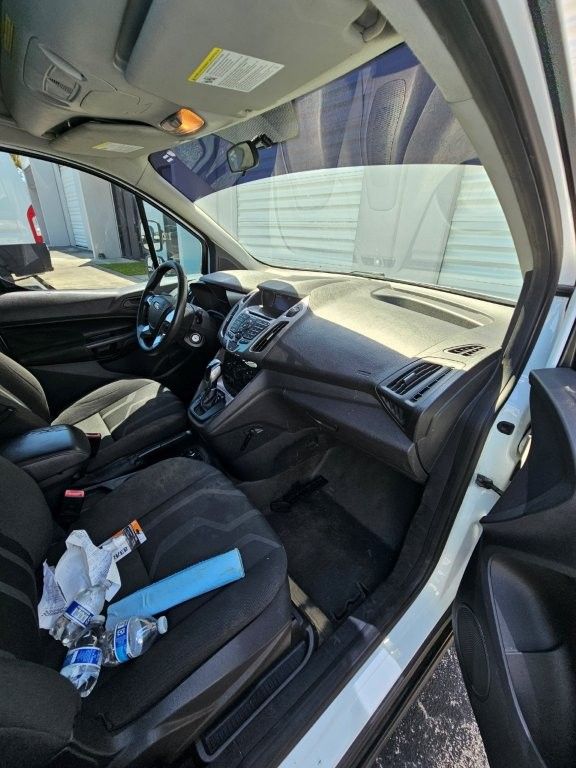 Used 2015 Ford Transit Connect XLT FWD image 17