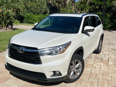 Used 2015 Toyota Highlander XLE