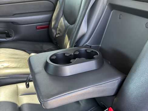 Used 2006 GMC Sierra 2500 SLE w/ Onstar Plus Package image 13