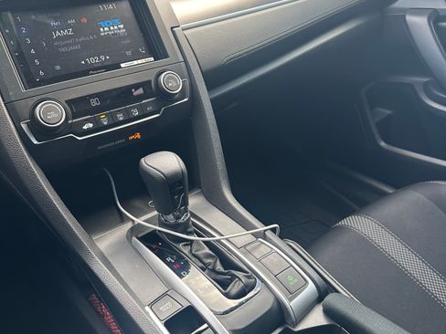 Used 2019 Honda Civic LX image 5