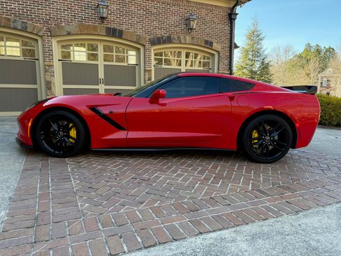 Used 2014 Chevrolet Corvette Stingray Coupe w/ 3LT Preferred Equipment Group image 2