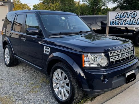 Used 2013 Land Rover LR4 HSE image 1