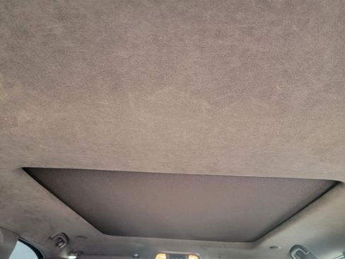 Used 2015 Jeep Grand Cherokee Summit image 19