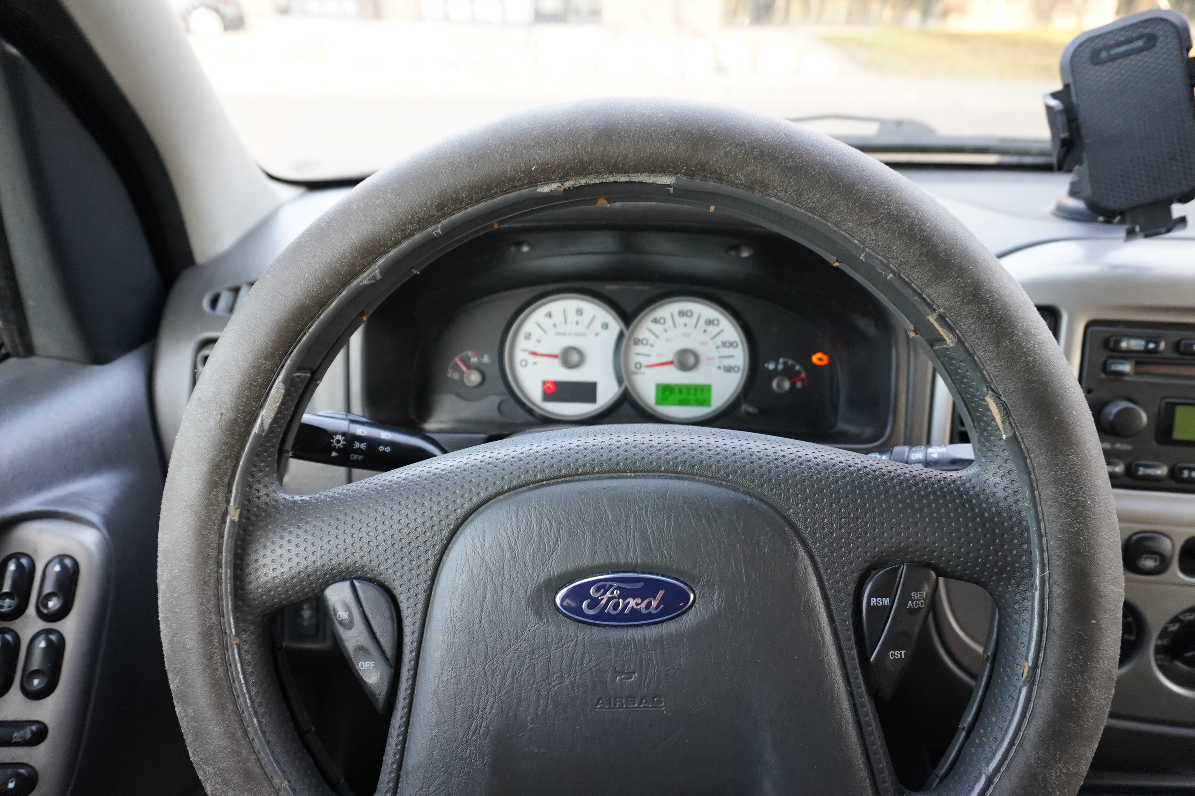Used 2005 Ford Escape XLT AWD/4WD image 12