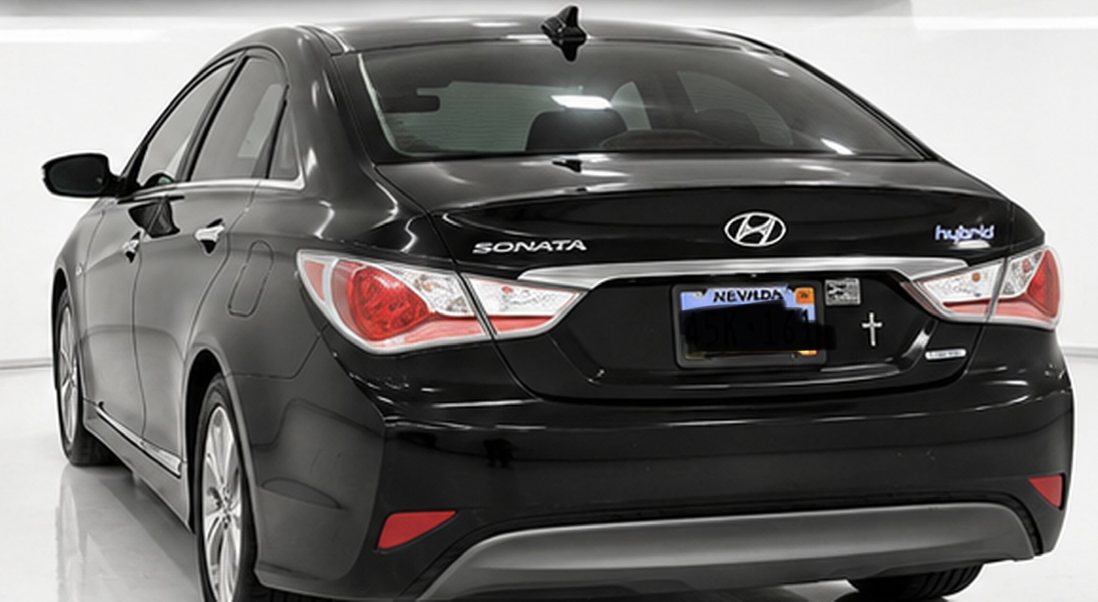Used 2014 Hyundai Sonata Limited w/ Panoramic Sunroof Package 02 FWD image 8