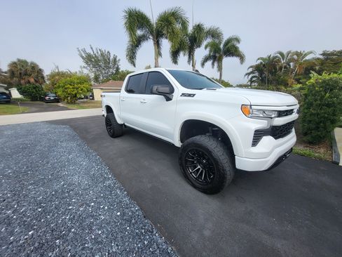 Used 2024 Chevrolet Silverado 1500 RST image 1