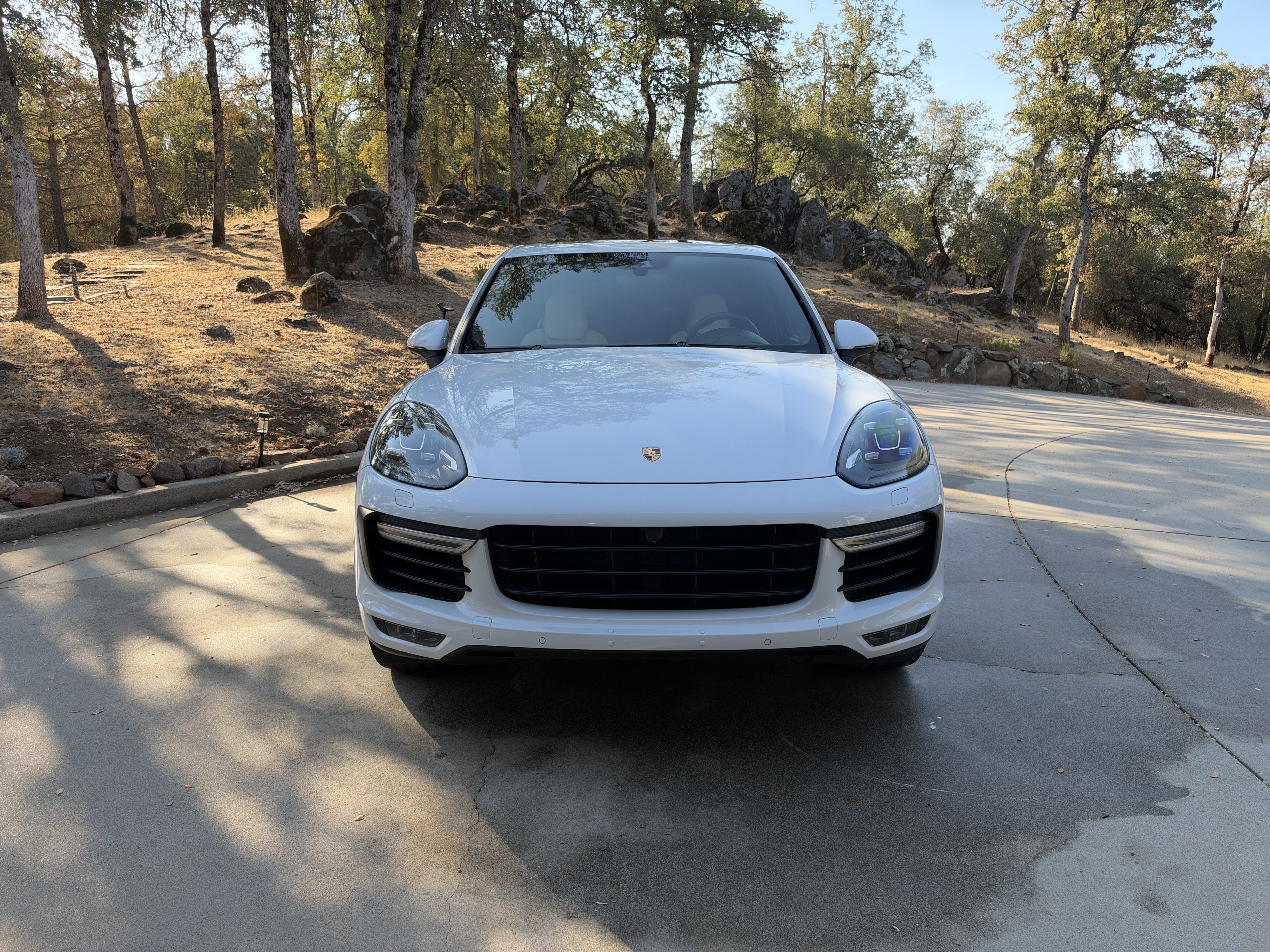Used 2018 Porsche Cayenne AWD/4WD image 6