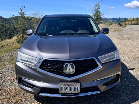 Used 2018 Acura MDX SH-AWD image 2