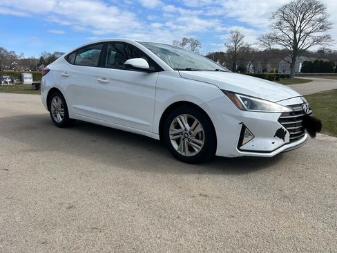 Used 2019 Hyundai Elantra Value Edition w/ Cargo Package image 9