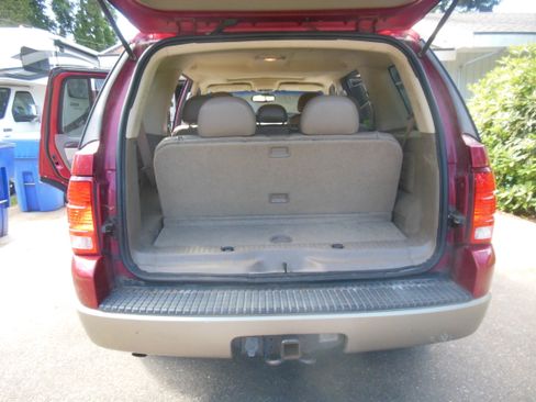 Used 2005 Ford Explorer Eddie Bauer AWD/4WD image 15