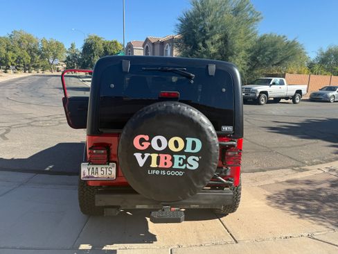 Used 2005 Jeep Wrangler Unlimited w/ Security Group image 4