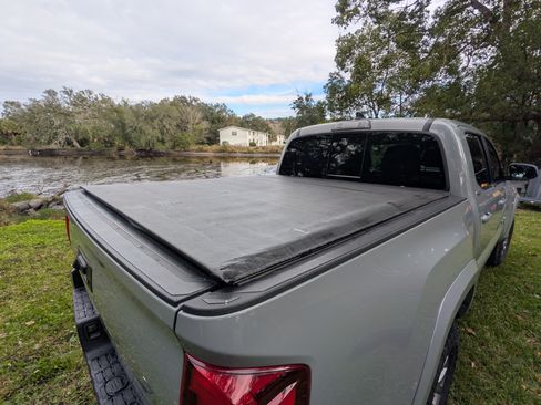 Used 2019 Toyota Tacoma SR5 image 26