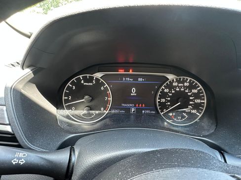 Used 2024 Nissan Altima 2.5 SV FWD image 5