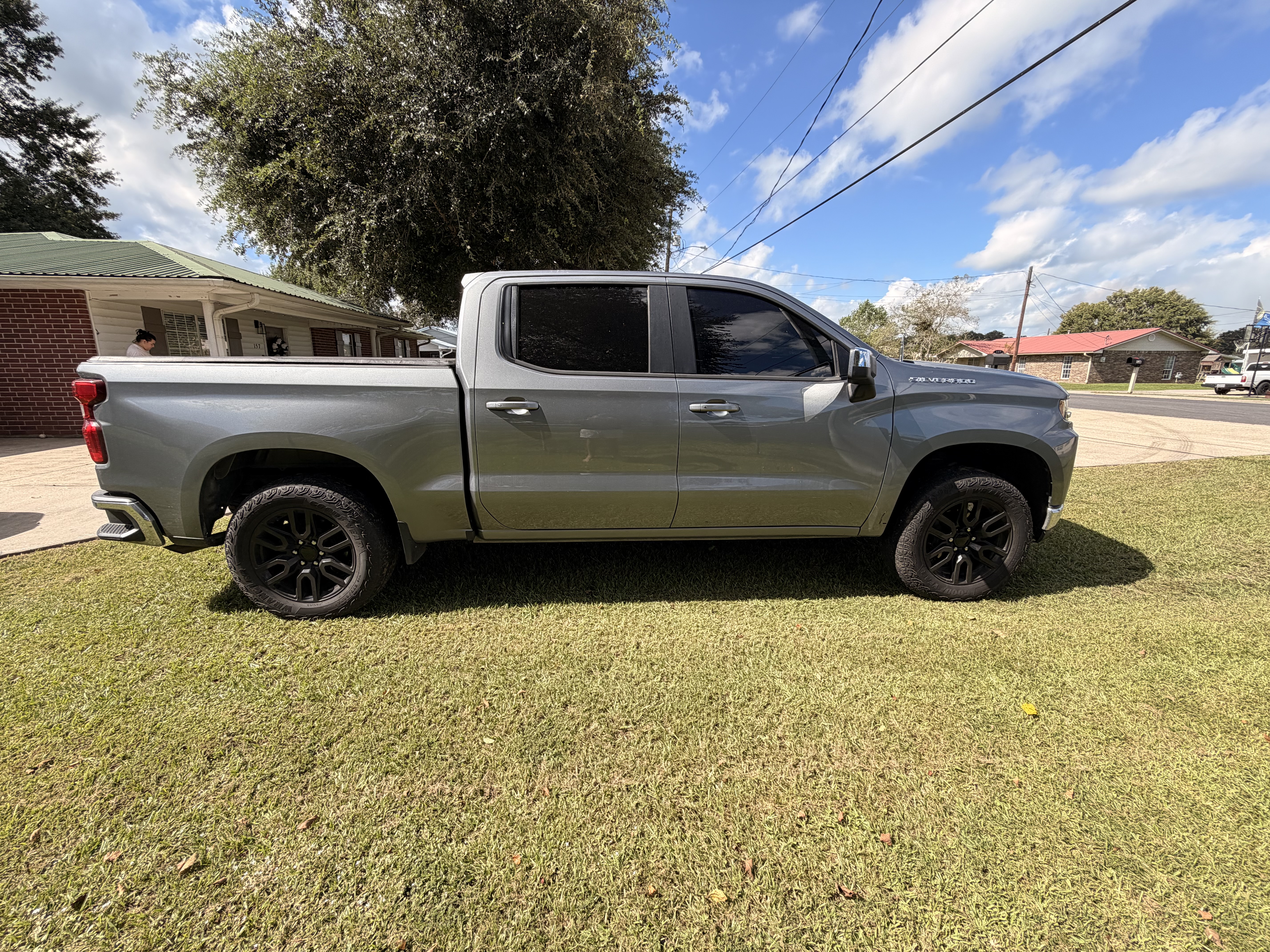 Used 2019 Chevrolet Silverado 1500 LT w/ True North Edition RWD image 4