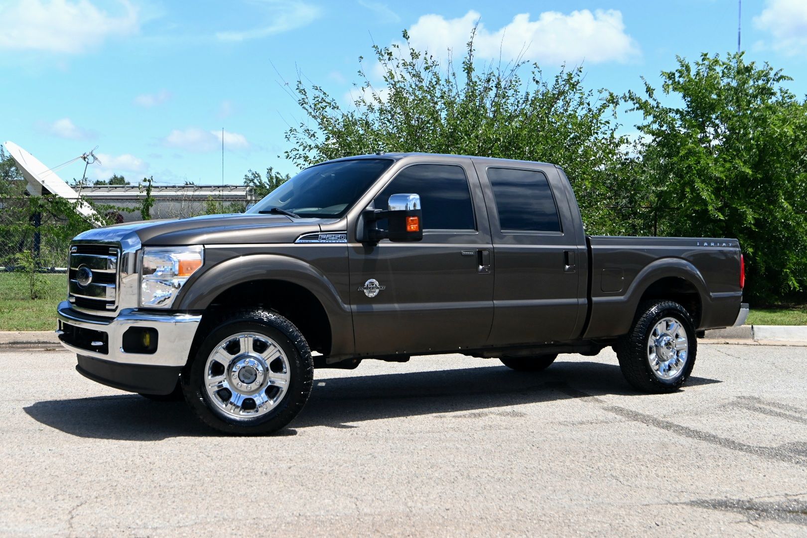 Used 2015 Ford F250 Lariat w/ Chrome Package AWD/4WD image 1