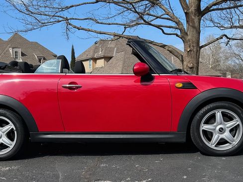 Used 2010 MINI Cooper Cooper Convertible 2D image 1