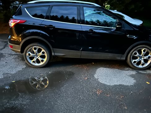 Used 2013 Ford Escape Titanium w/ Parking Technology Pkg image 1