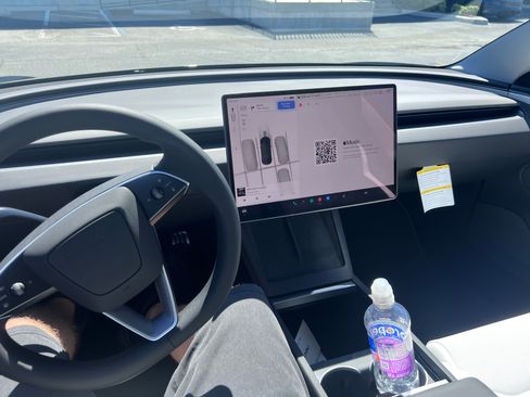 Used 2026 Tesla Model 3 Performance AWD/4WD image 6