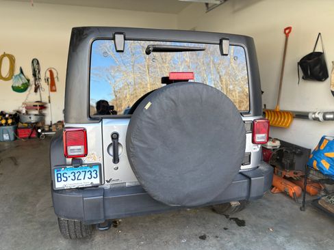 Used 2017 Jeep Wrangler Unlimited Sport w/ Quick Order Package 24S image 6