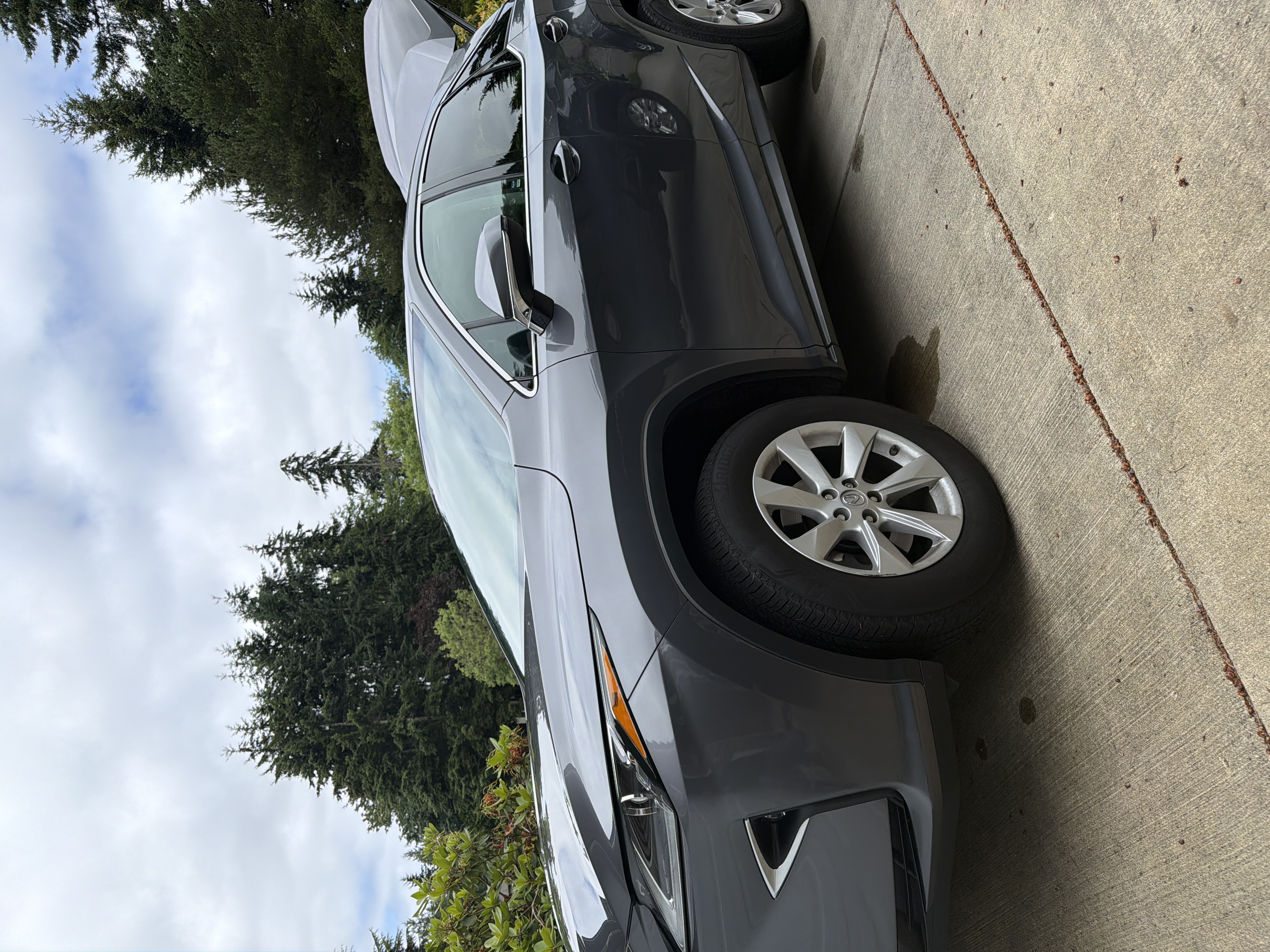 Used 2016 Lexus RX 350 AWD w/ Accessory Package image 4