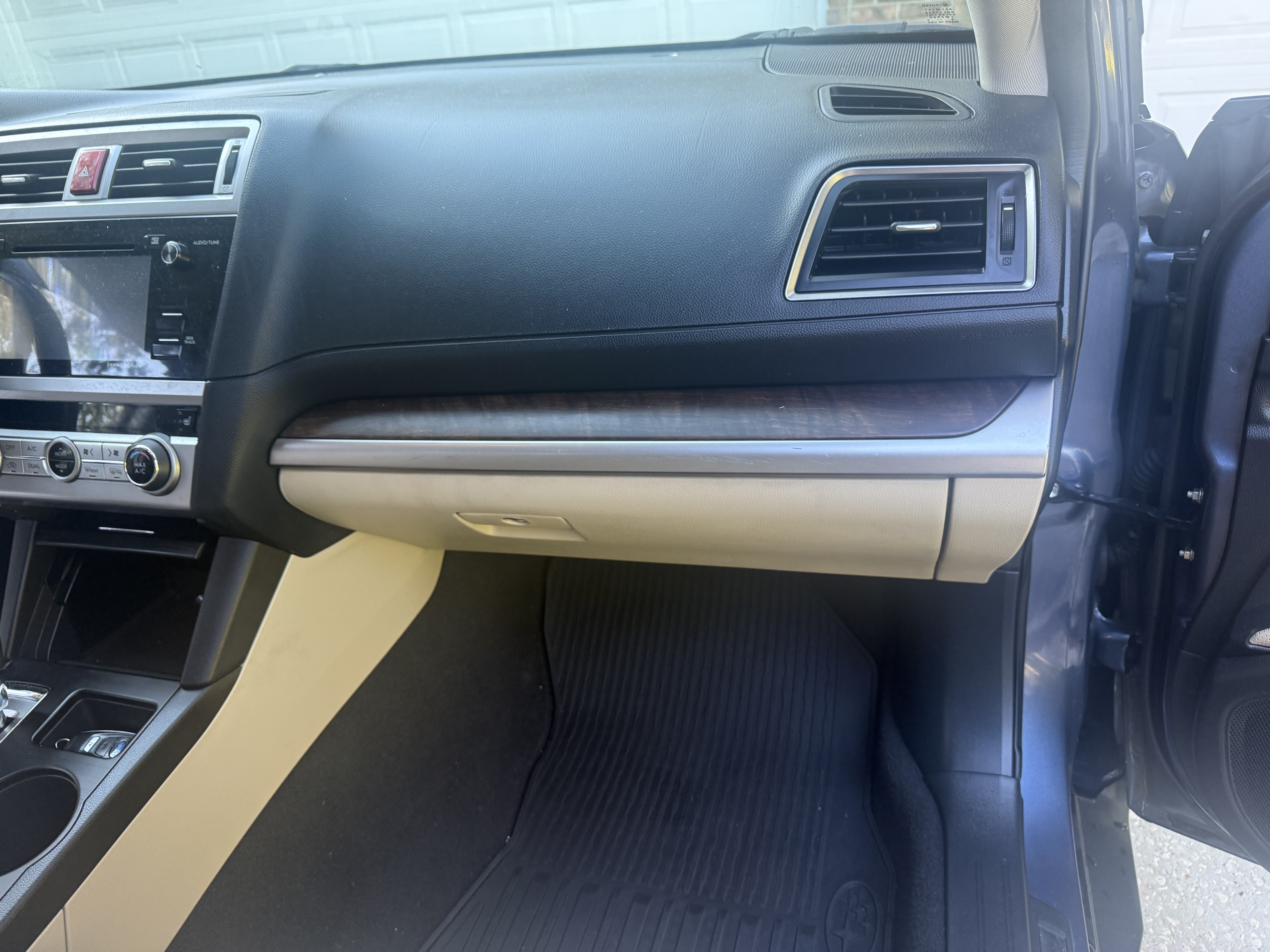 Used 2016 Subaru Outback 2.5i AWD/4WD image 23