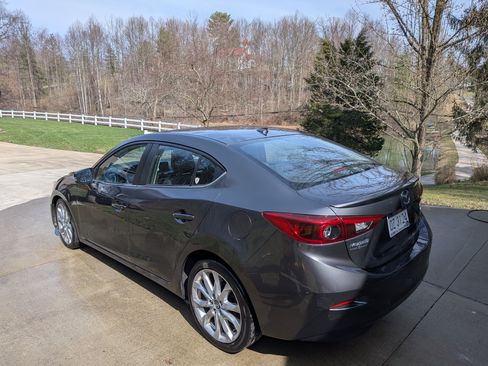 Used 2014 MAZDA MAZDA3 s Grand Touring image 4