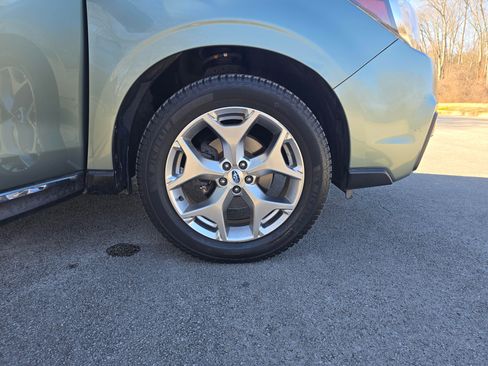 Used 2017 Subaru Forester 2.5i Touring image 23