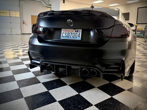 Used 2019 BMW M4 Coupe w/ Competition Package image 12