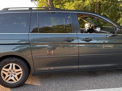 Used 2006 Honda Odyssey EX-L image 10