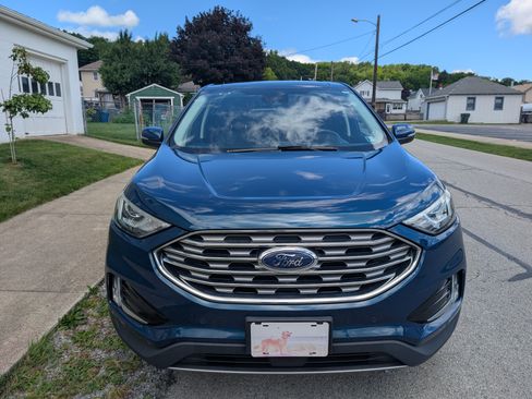 Used 2020 Ford Edge Titanium w/ Class II Trailer Tow Package AWD/4WD image 1