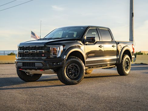 Used 2023 Ford F150 Raptor w/ Equipment Group 802A Raptor R AWD/4WD image 8